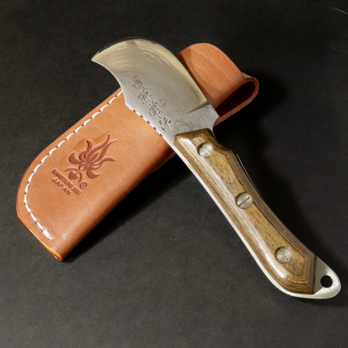 Hunting knife Skinner