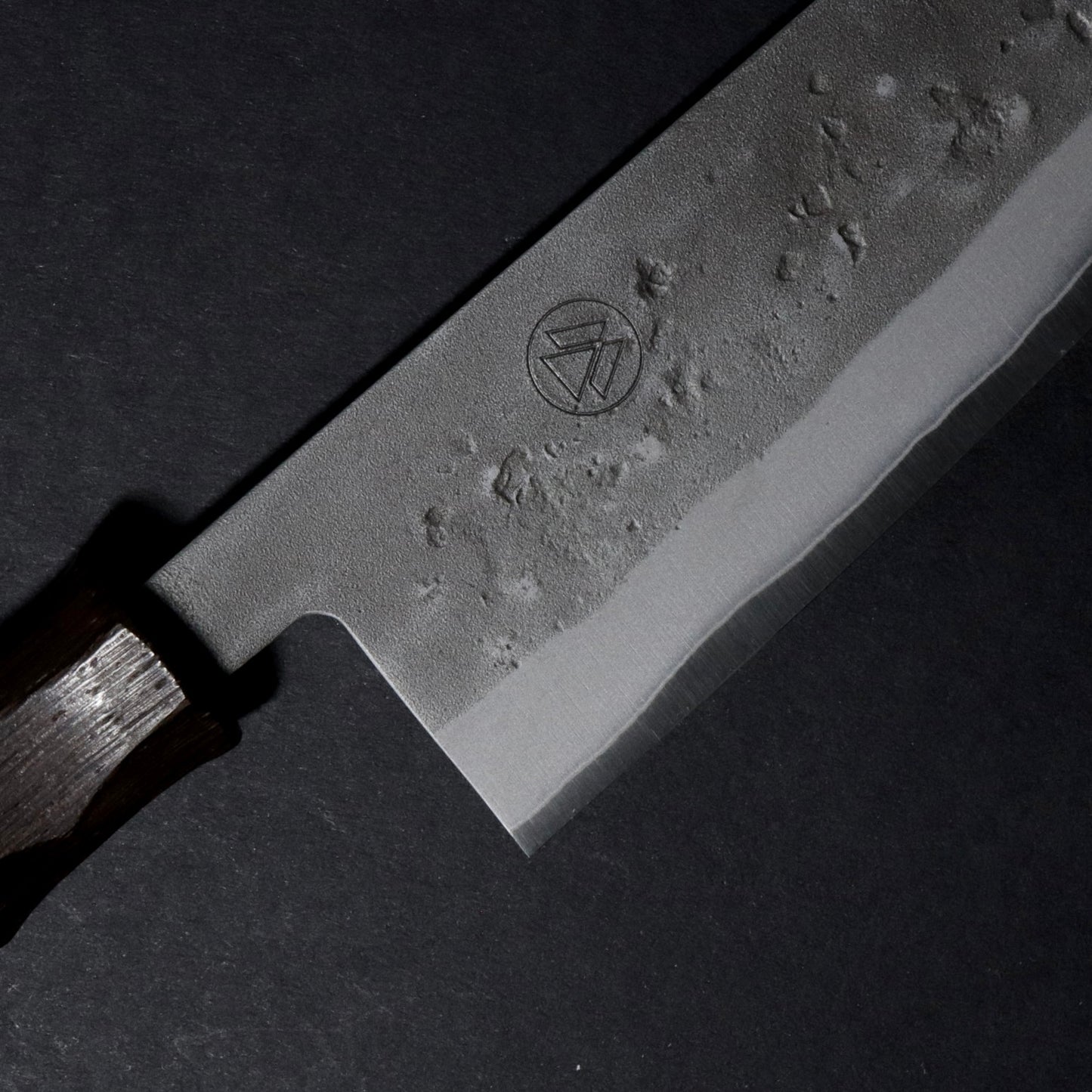 Naguri Handle Santoku